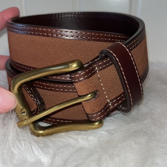 Gorgeous brown leather two tone lands end belt brass buckle size 38 unisex - Picture 6 of 10